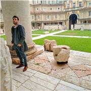 Dottorando, offro lezioni private di storia, latino e altre materie umanistiche